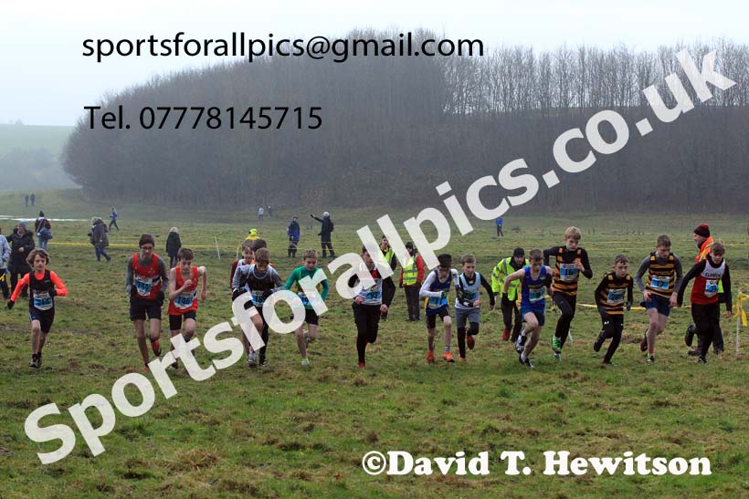 Boys under-13s 2022 North Eastern Harrier League, Thornley Farm, Peterlee, County Durham. Photo: David T. Hewitson/Sports for All Pics